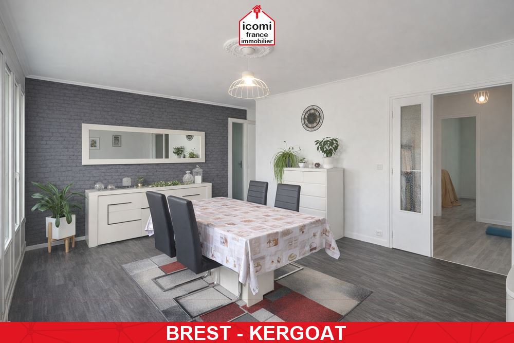 A VENDRE - APPARTEMENT T5 AVEC BELLE PIECE DE VIE ET 3 CHAMBRES (POSSIBLE 4 CHAMBRES) - IDEAL FAMILLE OU COLOCATION - TRES BON ETAT