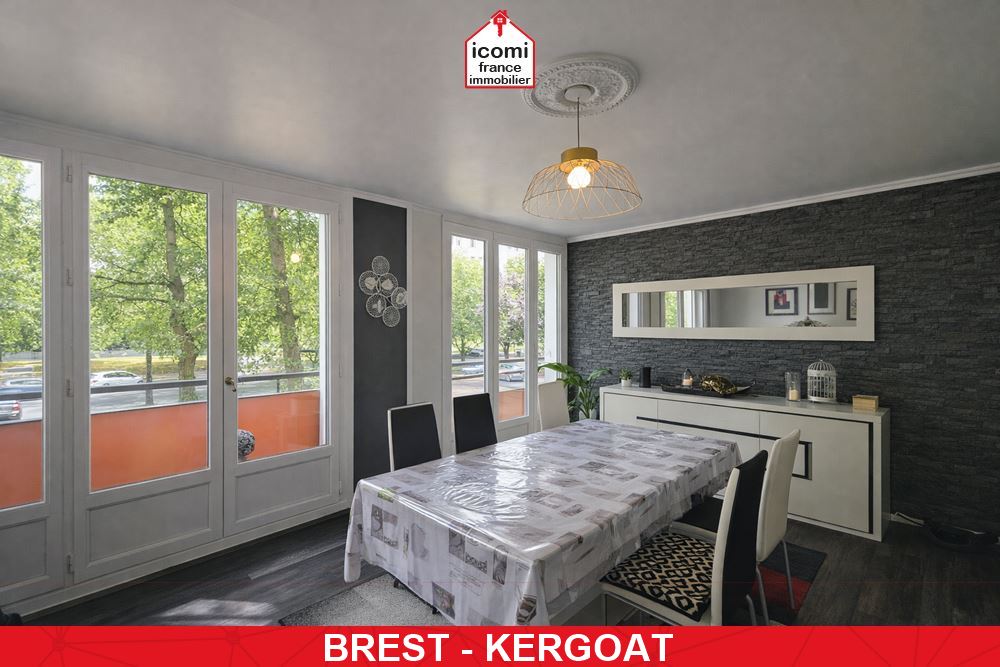 A VENDRE - APPARTEMENT T5 AVEC BELLE PIECE DE VIE ET 3 CHAMBRES (POSSIBLE 4 CHAMBRES) - IDEAL FAMILLE OU COLOCATION - TRES BON ETAT