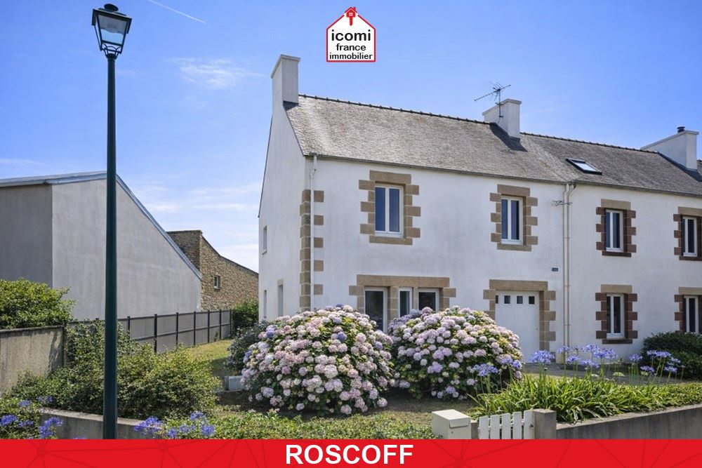 A VENDRE - MAISON T7 DE +150M² : 1 STUDIO ET 1 DUPLEX T5 - TERRAIN 350M² ENVIRON - GARAGE ET STATIONNEMENT PRIVATIF 2/4 VOITURES POSSIBLE - RARE