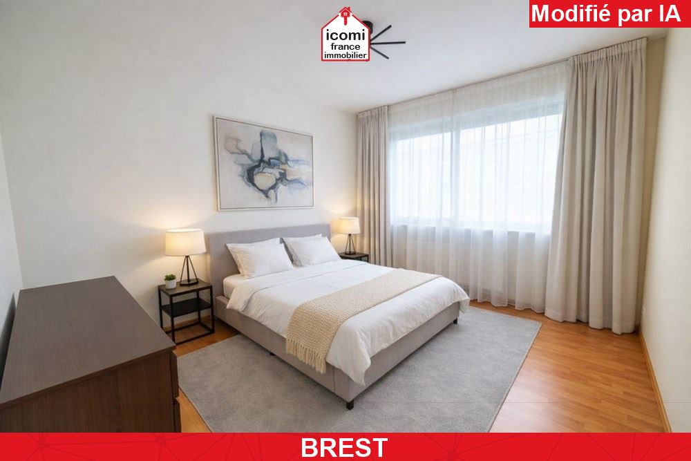 A VENDRE - APPARTEMENT T6 - 4 CHAMBRES POSSIBLE 5 - DALLE BETON - 2 BALCONS - BEAU POTENTIEL