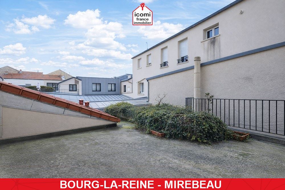 A VENDRE - APPARTEMENT T6 DE 138 M² - 4/5 CHAMBRES - TERRASSE - PARKING - ATELIER AVEC MEZZANINE - COUP DE COEUR - RARE - COUP DE COEUR