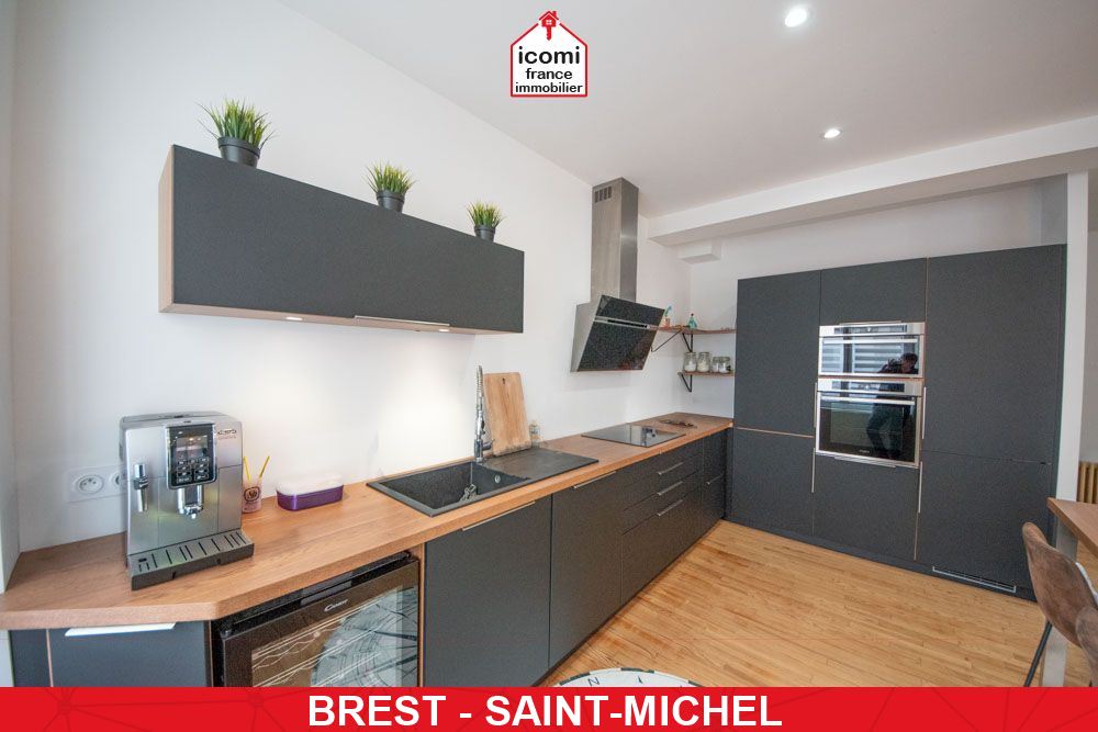 A VENDRE – DUPLEX T4 – DPE C – AUCUN TRAVAUX A PREVOIR – 3 CHAMBRES POSSIBLES – GARAGE – EMPLACEMENT IDEAL