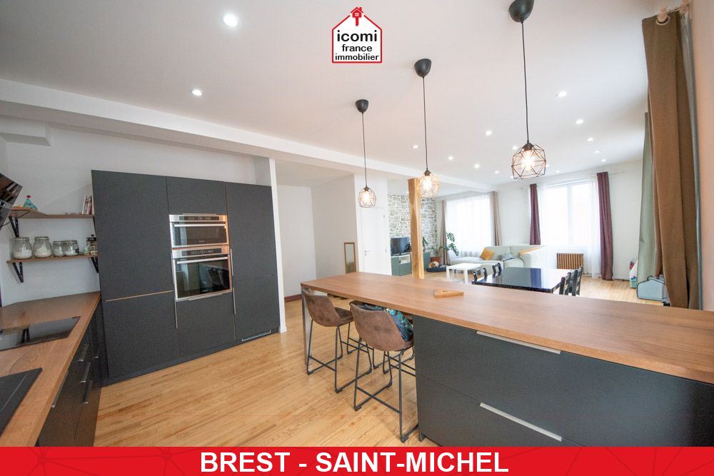 A VENDRE – DUPLEX T4 – DPE C – AUCUN TRAVAUX A PREVOIR – 3 CHAMBRES POSSIBLES – GARAGE – EMPLACEMENT IDEAL