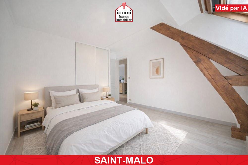 A VENDRE - MAISON - T7 - 5 CHAMBRES - IDEALEMENT SITUE - MAISON DE CARACTERE - BEAU POTENTIEL - DPE D - GARAGE.