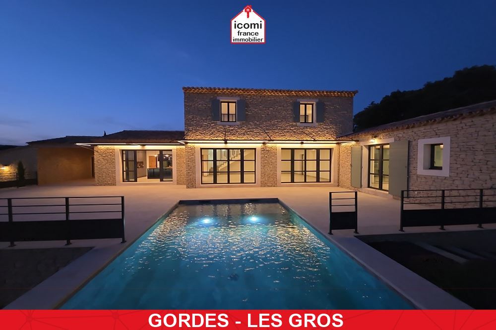 A VENDRE A GORDES AU CŒUR DU TRIANGLE D'OR DU LUBERON - MAS AVEC ARCHITECTURE ET PRESTATIONS EXCEPTIONNELLES - GARANTIES DECENNALES