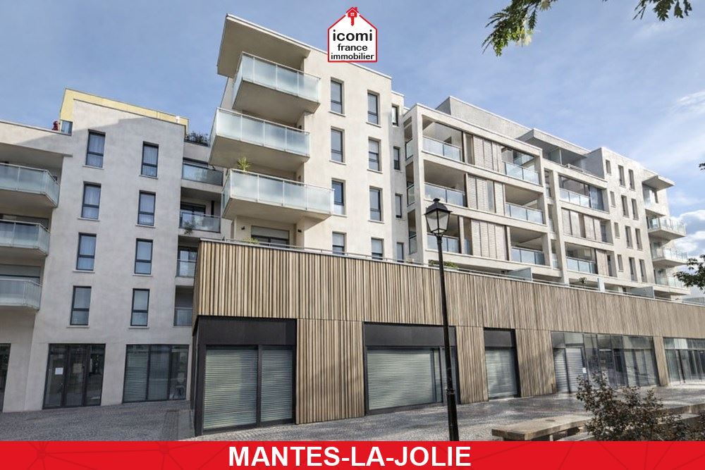 A VENDRE - APPARTEMENT T3 AVEC TERRASSE ET PARKING 2 VOITURES - BELLE PIECE DE VIE AVEC CUISINE US - TERRASSE - ETAT IMPECCABLE