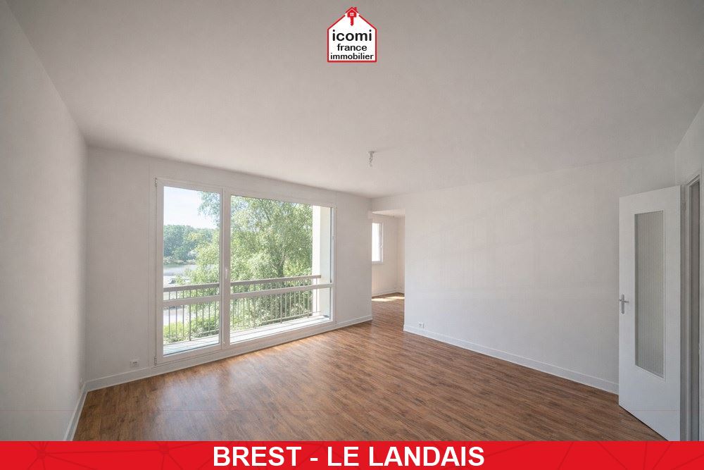 VENDRE - APPARTEMENT 79 M² - RENOVATION COMPLETE (2026) - DEUX CHAMBRES - GRANDE PIECE DE VIE - PLACE DE PARKING - FENETRES NEUVES - CAVE
