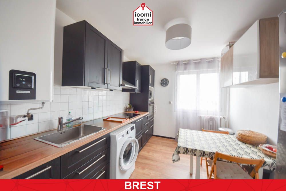 A VENDRE - APPARTEMENT DE 71 M2 - 2 CHAMBRES - SANS TRAVAUX - ASCENSEUR - DALLE BETON - CHAUFFAGE URBAIN - DPE C