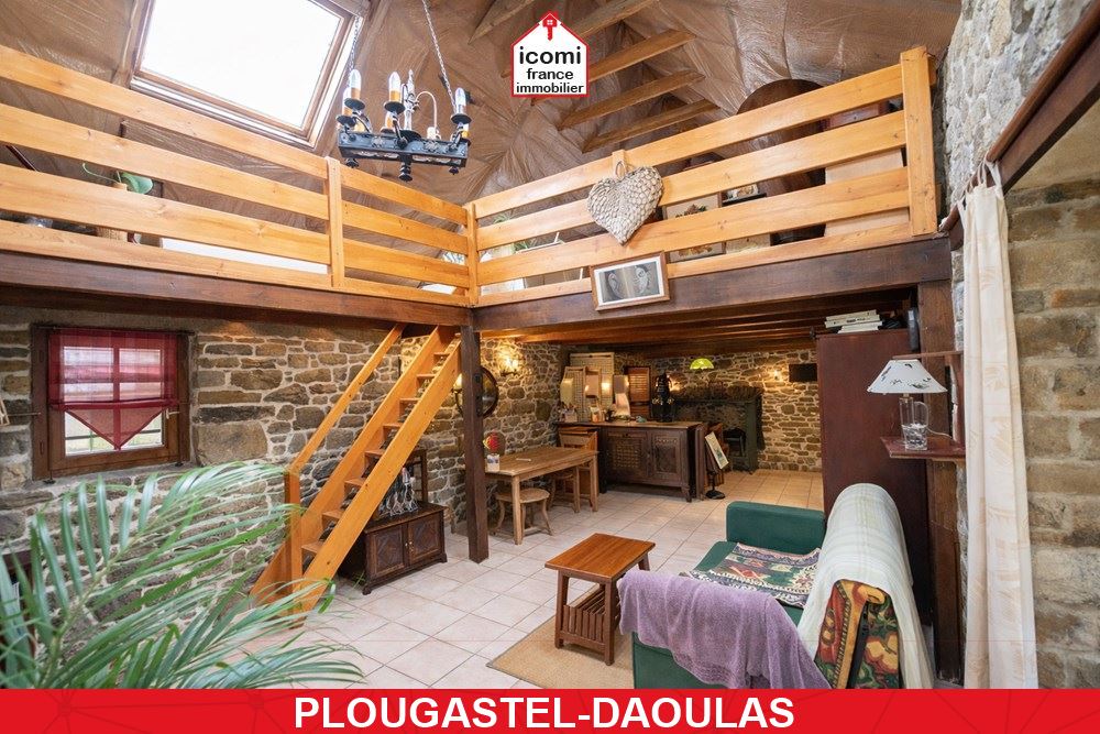 A VENDRE - 2 PENTYS - IDEALEMENT SITUES - PROXIMITE PORT DU TINDUFF - AU CALME - SANS VIS A VIS