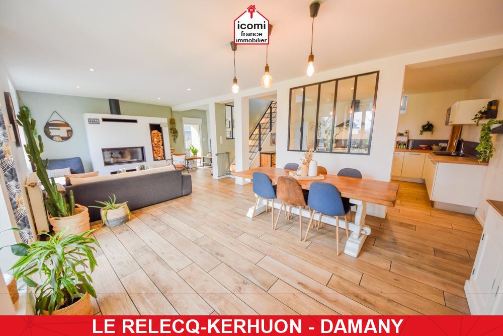 A VENDRE - MAISON T8 205M² - 6 CHAMBRES POSSIBLE 7 - GARAGE 30M² - SUR TERRAIN CLOS DE 583M²
