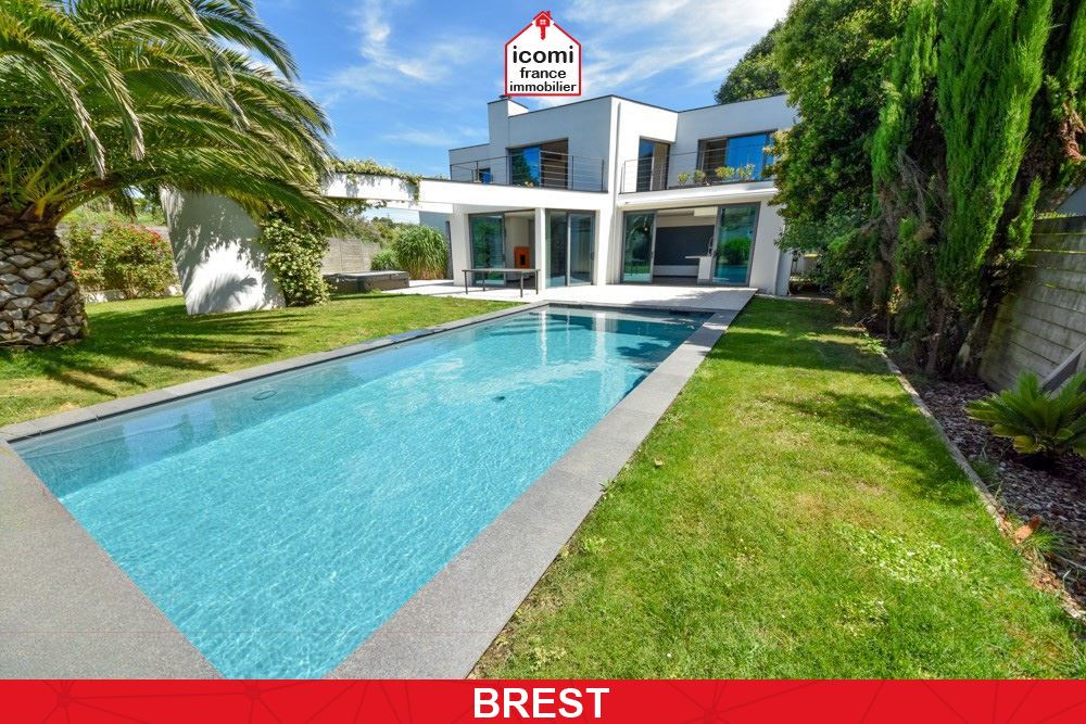 A VENDRE - MAISON RECENTE DE 2007 T6 153M² - 3 CHAMBRES - SOUS-SOL INTEGRAL - PISCINE - JACUZZI - BELLES PRESTATIONS
