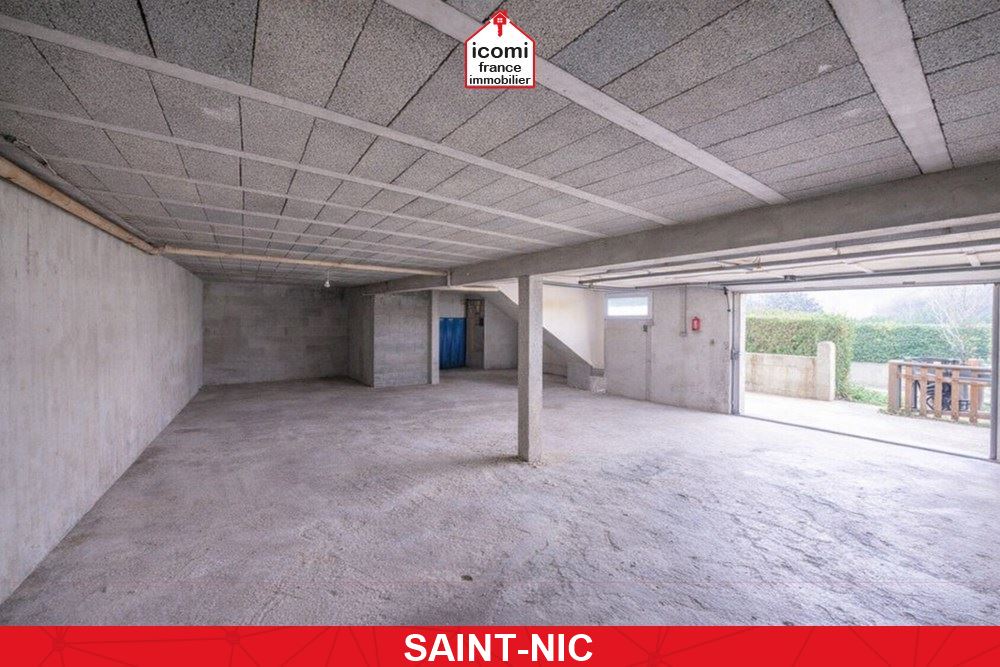 A VENDRE - MAISON 140 M² - 6 CHAMBRES - PROCHE MER - TRAVAUX A PREVOIR - SOUS- SOL COMPLET - JARDIN - PLACES DE PARKING POSSIBLE