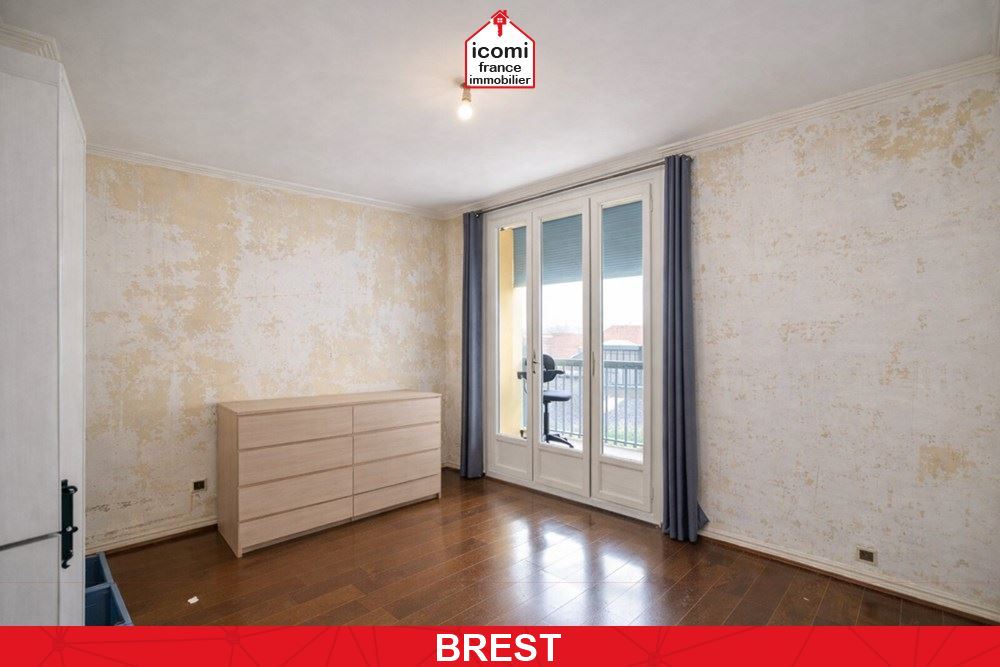 A VENDRE - BELLEVUE PROCHE PENFELD - APPARTEMENT 95 M² - GRANDE PIECE DE VIE - 4 CHAMBRES POSSIBLE - ASCENSEUR - FORTE RENTABILITE POSSIBLE