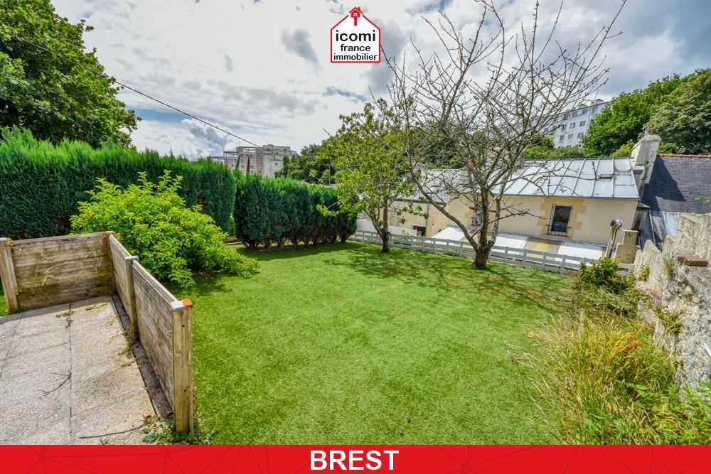A VENDRE - MAISON DE VILLE T6 125M² DE 1880 - 3 CHAMBRES POSSIBLE 4 - VERANDA - SUR TERRAIN CLOS DE 300M²