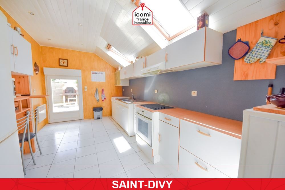 A VENDRE - MAISON INDIVIDUELLE T7 - 5 CHAMBRES - PAS DE TRAVAUX A PREVOIR - GARAGE SUR TERRAIN CLOS DE 600M²