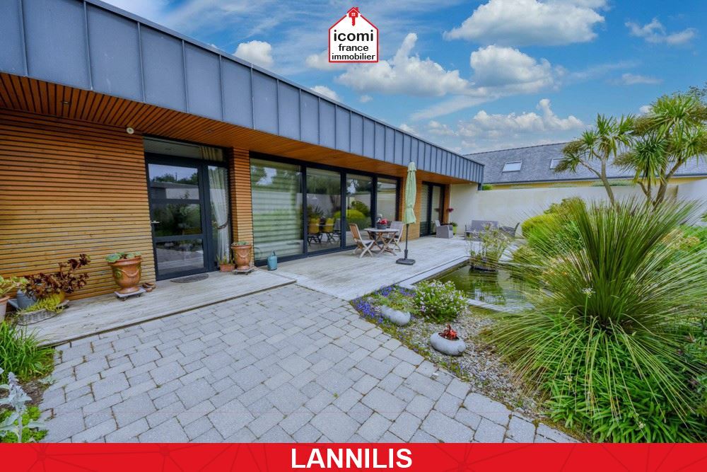 A VENDRE - MAISON T8 201M² + 3 GITES T4 92M², T3 50M² ET T3 50M² - DOUBLE GARAGE - CARPORT - SPA - PISCINE - TERRAIN CLOS DE 2350M²