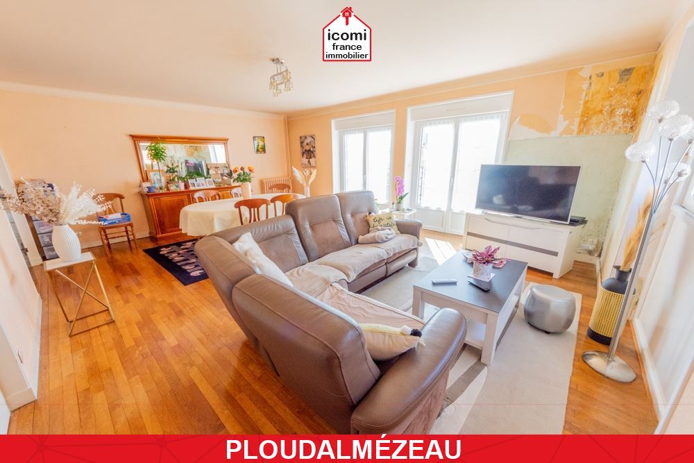 A VENDRE - APPARTEMENT T5 133M² - 4 CHAMBRES - DALLE BETON - SEUL A L'ETAGE - GARAGE - BEAU POTENTIEL