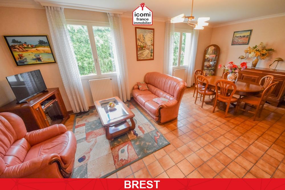 A VENDRE - MAISON INDIVIDUELLE EN IMPASSE T5 99M² - 3 CHAMBRES - GARAGE - SUR TERRAIN DE 430M²