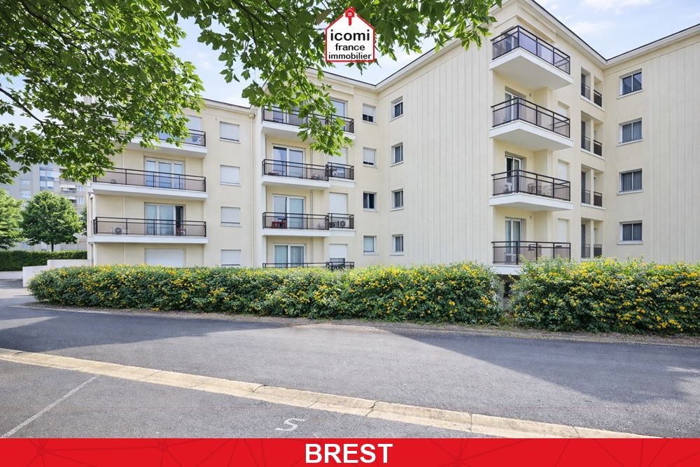 A VENDRE - APPARTEMENT - T2 - PREMIER ETAGE AVEC ASCENSEUR - BALCON - DALLE BETON - BELLE EXPOSITION - VUE DEGAGEE - DANS UNE RESIDENCE SENIOR