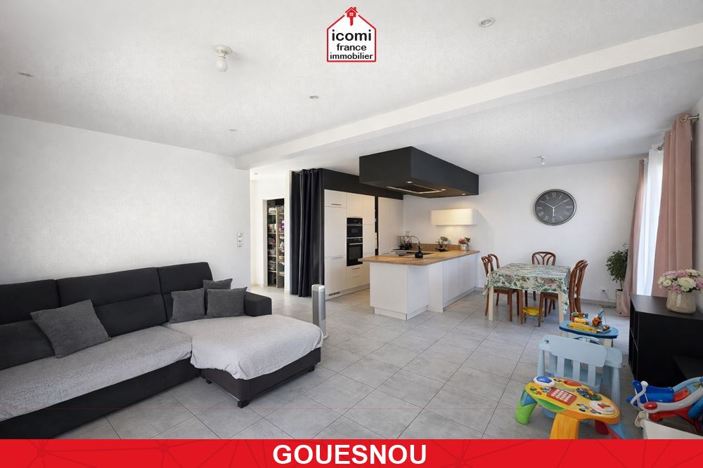 A VENDRE - MAISON CONTEMPORAINE DE 2021 - PIECE DE VIE TRIPLE - 4 CHAMBRES - TERRAIN 330M² - DPE DOUBLE A - MAISON GUILLERM - RARE