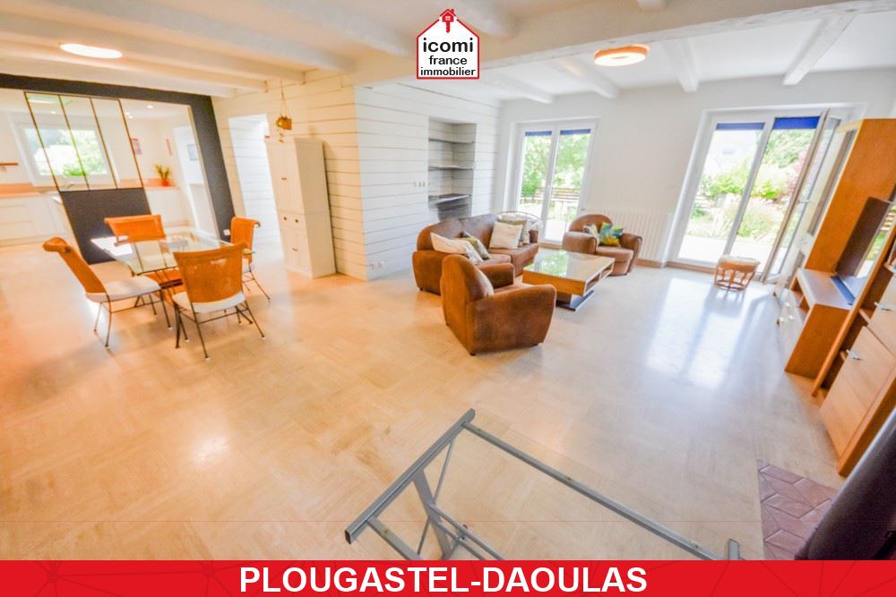 A VENDRE - MAISON INDIVIDUELLE T7 229M² DE 1971 - BELLES PRESTATIONS - 5 CHAMBRES - SOUS-SOL COMPLET - AUCUNS TRAVAUX - TERRAIN DE 1235M²