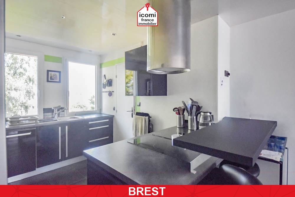 A VENDRE - APPARTEMENT DE 96 M² - 3 CHAMBRES - PIECE DE VIE DE 50 M² - 3 BALCONS - ASCENSEUR -  PLACE DE PARKING  - EXPOSITION SUD - CAVE - DPE C 