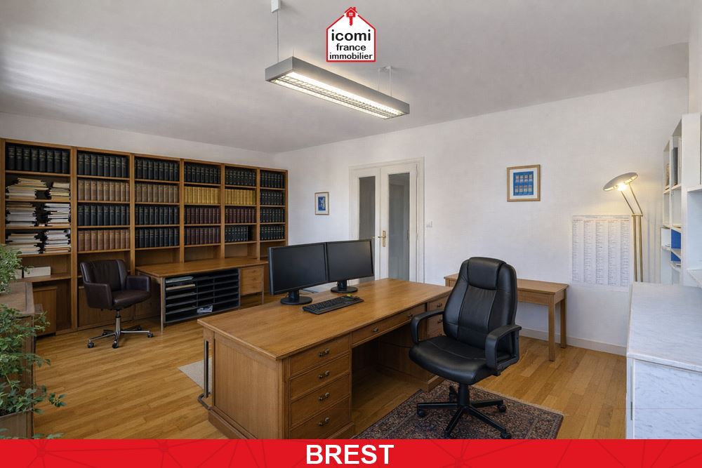 A VENDRE - APPARTEMENT / BUREAU -110 M² - QUATRES CHAMBRES POSSIBLE - TRIANGLE D'OR - PROCHE COURS DAJOT