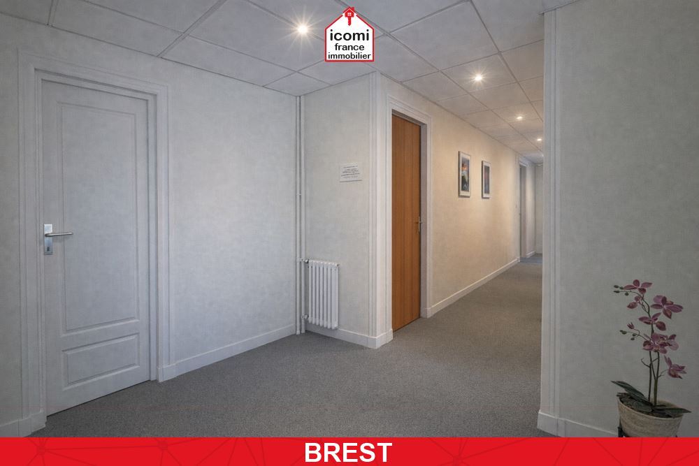 A VENDRE - APPARTEMENT / BUREAU  -110 M² - QUATRES CHAMBRES POSSIBLE - TRIANGLE D'OR - PROCHE COURS DAJOT