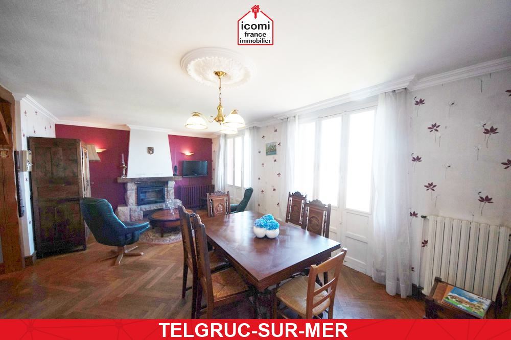 A VENDRE - MAISON 154M2 - 3 APPARTEMENTS (2 APPARTEMENTS TYPE T2 - 1 APPARTEMENT TYPE T1)- 1000M2 DE TERRAIN CONSTRUCTIBLE - DIVISION A ETUDIER - A 5MIN DE LA PLAGE DE TREZ BELLEC