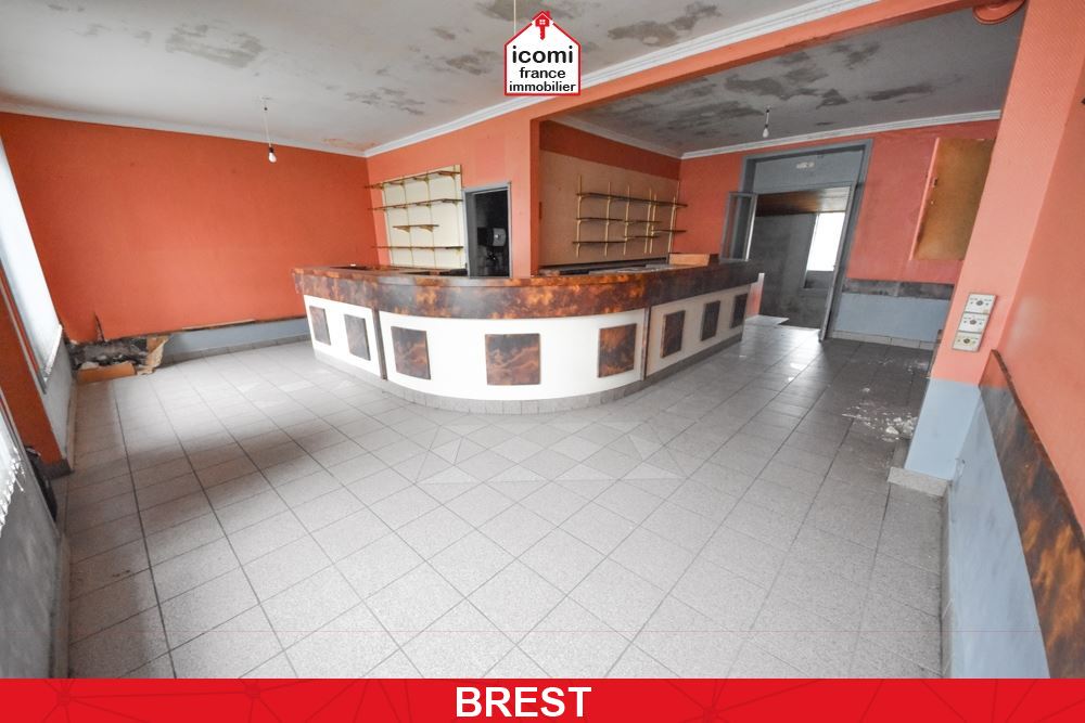 A VENDRE - LOCAL A RENOVER OU TRANSFORMER 59M² - MULTIPLES POSSIBILITES - PERMIS DE CONSTRUIRE DEJA ACCEPTE