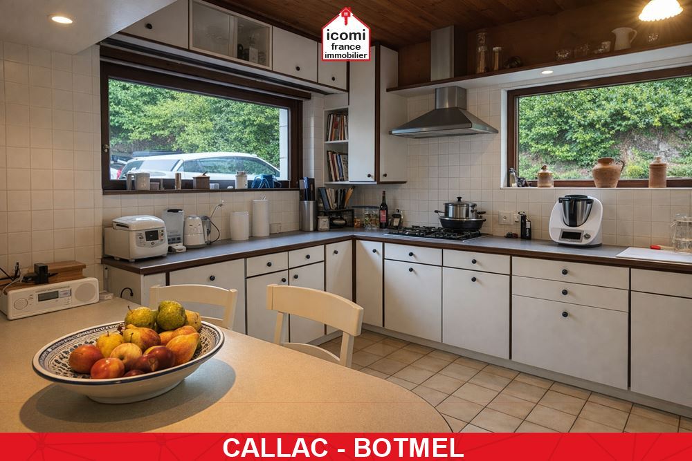 Terrain 250 m² · à Callac · 250 m² · 233 000 €
