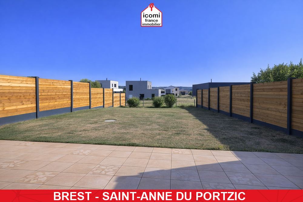A VENDRE - MAISON - DE 2025 - SECTEUR CALME - VUE DEGAGEE - 3 CHAMBRES POSSIBLE 4 - STATIONNEMENT SUR LA PROPRIETE - GARAGE A VELOS - TERRAIN CLOS - TERRASSE DE 46 M²