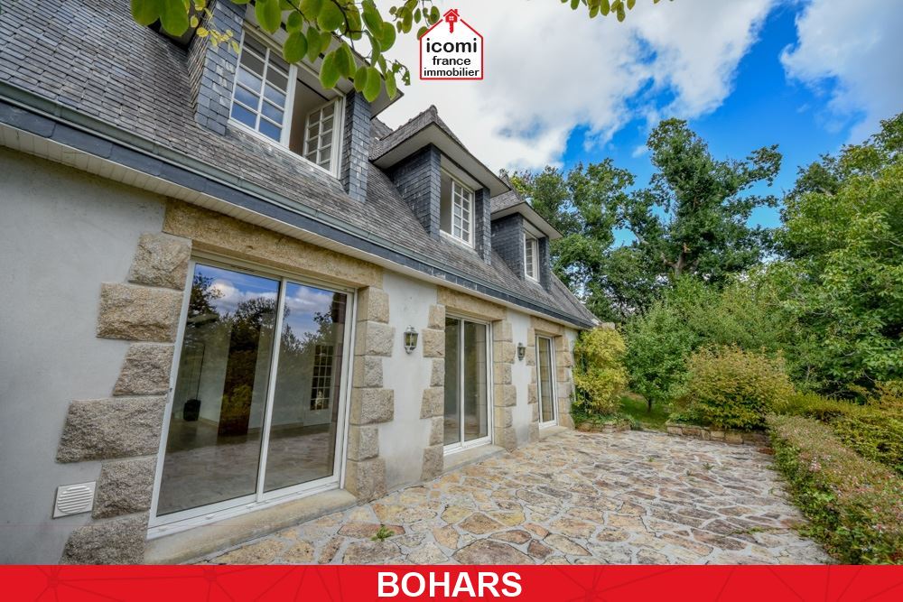 A VENDRE - MAISON INDIVIDUELLE T8 183M² - 6 CHAMBRES - NOMBREUSES POSSIBILITES - SOUS-SOL INTEGRAL SUR TERRAIN DE 2250M²