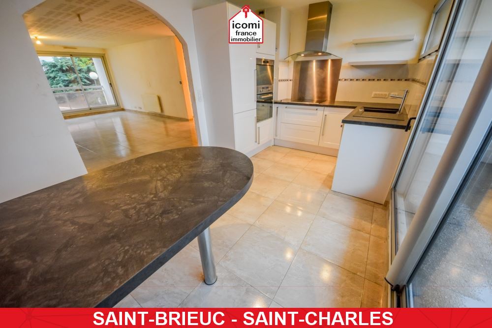 A VENDRE - APPARTEMENT DE 1979 T4 90M² - 2 CHAMBRES - DALLE BETON - ASCENSEUR - PARKING PRIVATIF - BALCONS