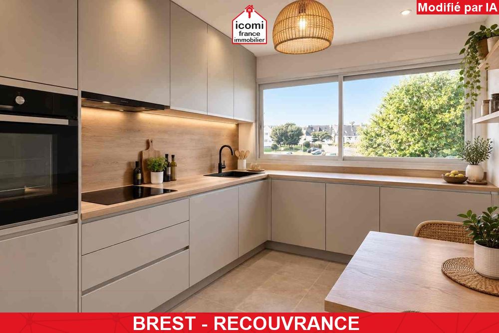 A VENDRE -APPARTEMENT DE 81 M² - 2 CHAMBRES - LUMINEUX - BALCON - VUE DEGAGEE - CAVE - PARKING – RAVALEMENT RECENT - DALLE BETON - LIGNE TRAM