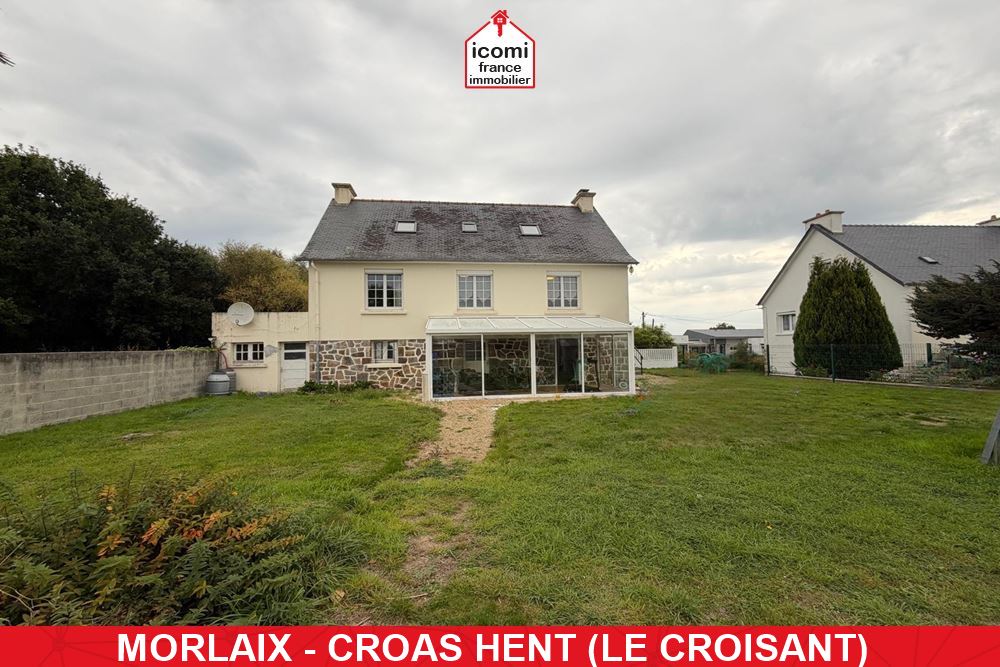 A VENDRE - MAISON 90M2 HABITABLE - 149 M2 SURFACE UTILE - 4 CHAMBRES - GRAND GARAGE - SOUS-SOL EXPLOITABLE - 1100 M2 DE TERRAIN CLOTURE- EXCELLENTE ISOLATION - 