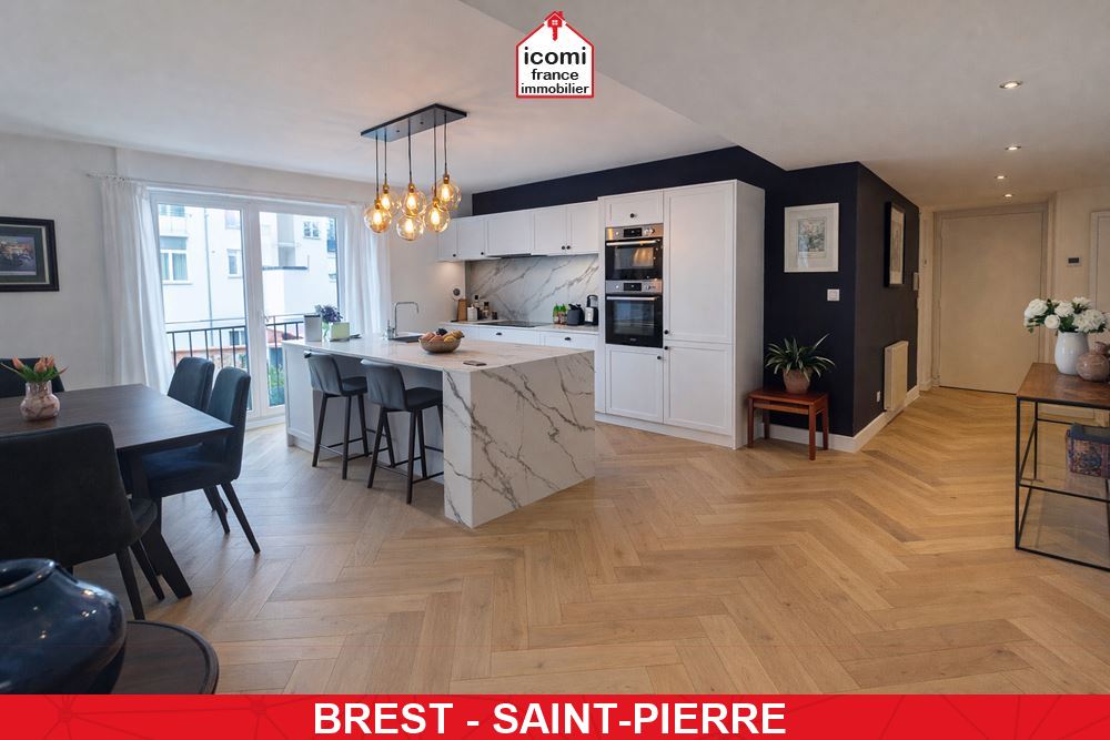 SUPERBE APPARTEMENT 85 M² -  2 CHAMBRES - COUP DE COEUR - DALLE BETON - PLACE DE PARKING LIBRE - RENOVATION RECENTE