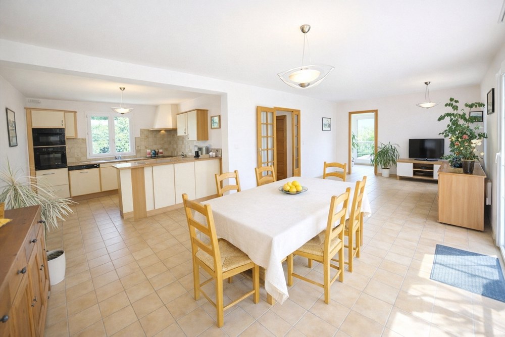 PLOUGASTEL-DAOULAS - MAISON - 200 M2 photo 4