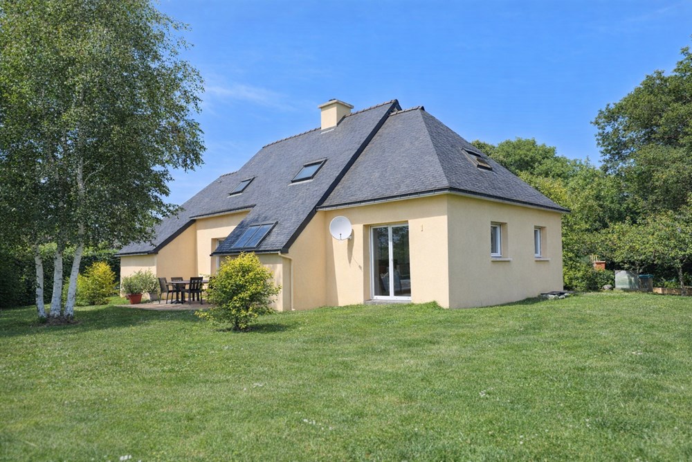 PLOUGASTEL-DAOULAS - MAISON - 200 M2