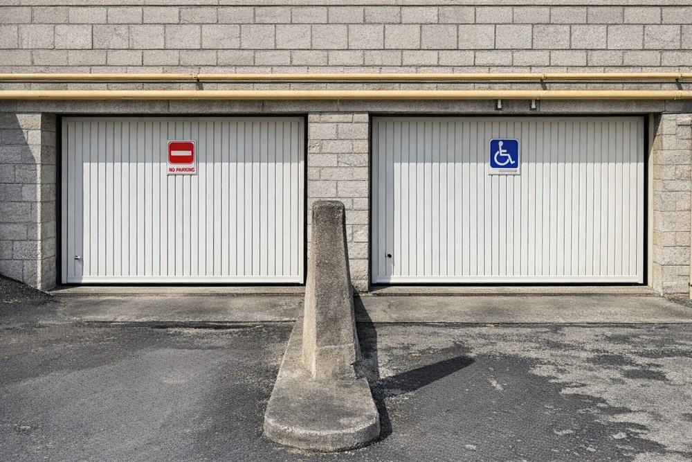 BREST - GARAGE - 15 M2