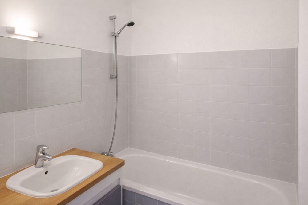 PLABENNEC - IMMEUBLE - 400 M2 photo 4