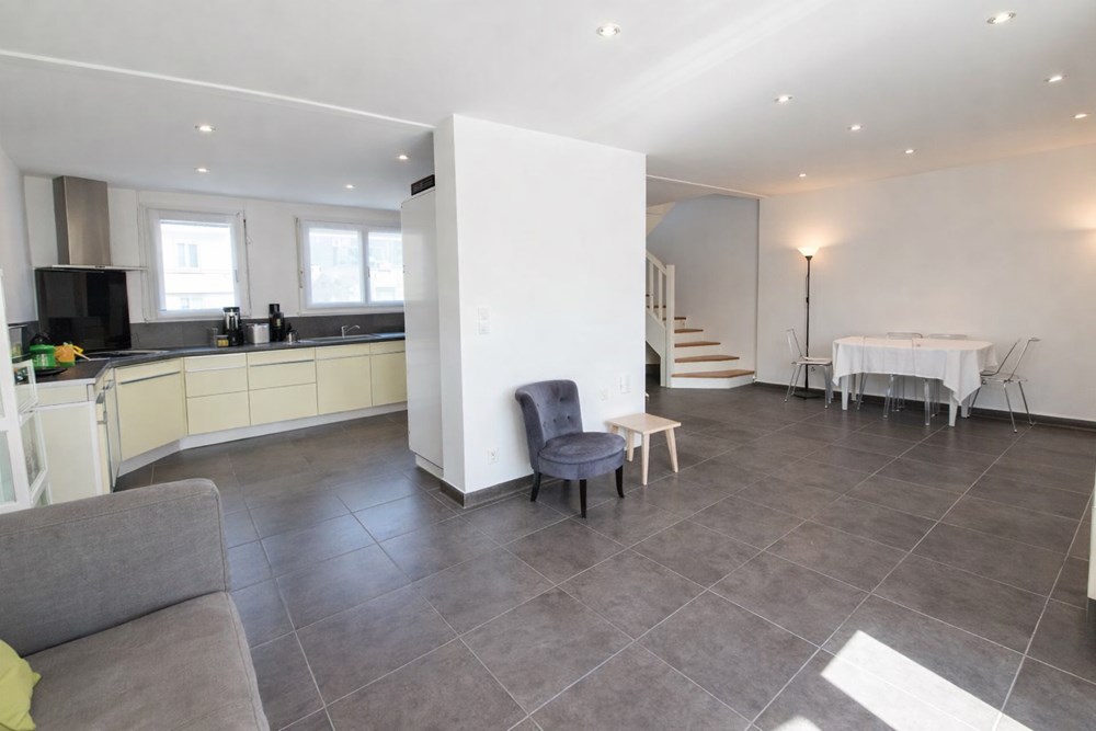 MAISON 100 M² - 3 CH - PIECE DE VIE DE 45M² - TERRAIN 250M² - AUCUNS TRAVAUX photo 3