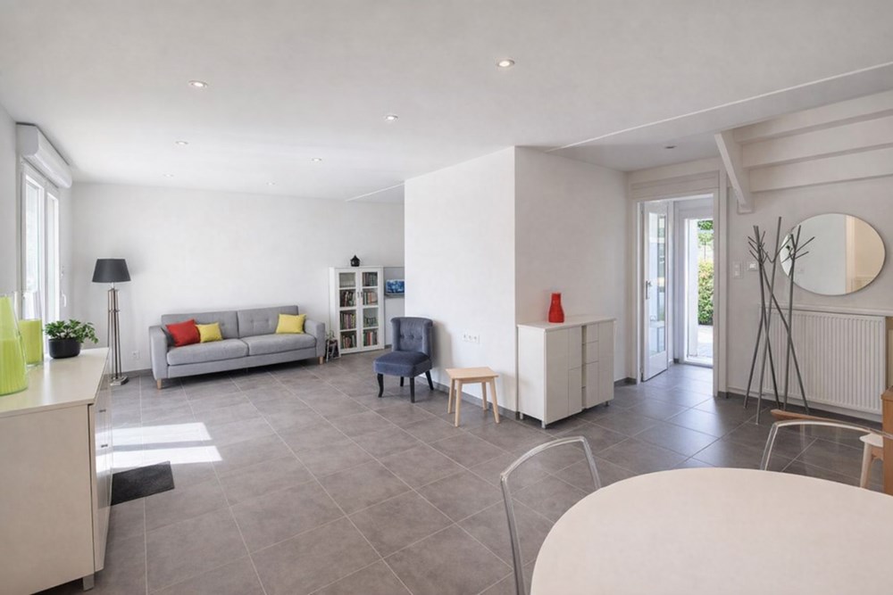 MAISON 100 M² - 3 CH - PIECE DE VIE DE 45M² - TERRAIN 250M² - AUCUNS TRAVAUX