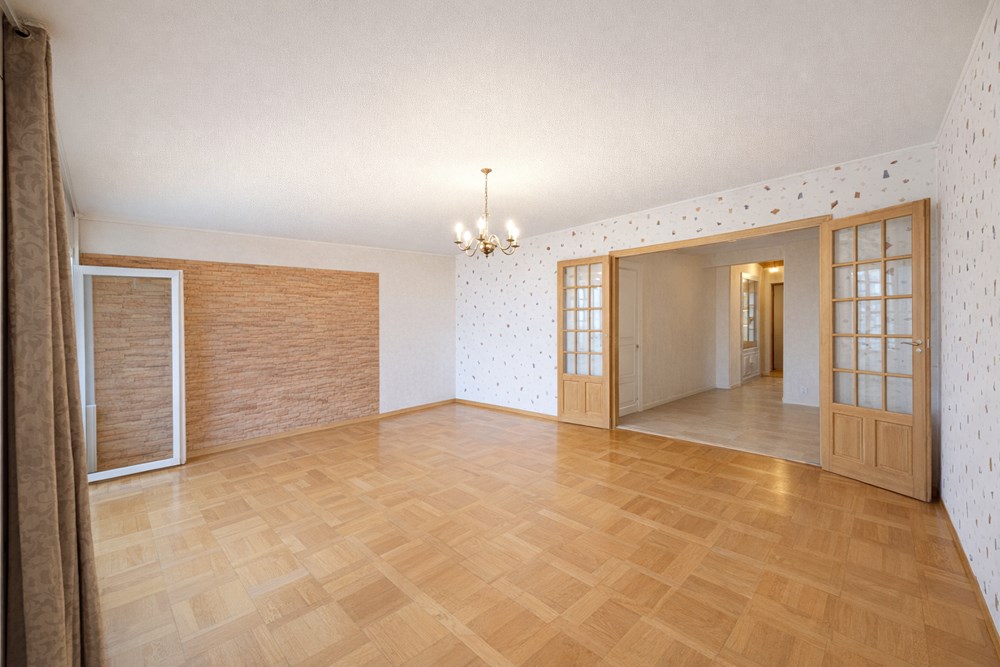 BREST - APPARTEMENT - 98 M2 - 5 PIECES photo 2