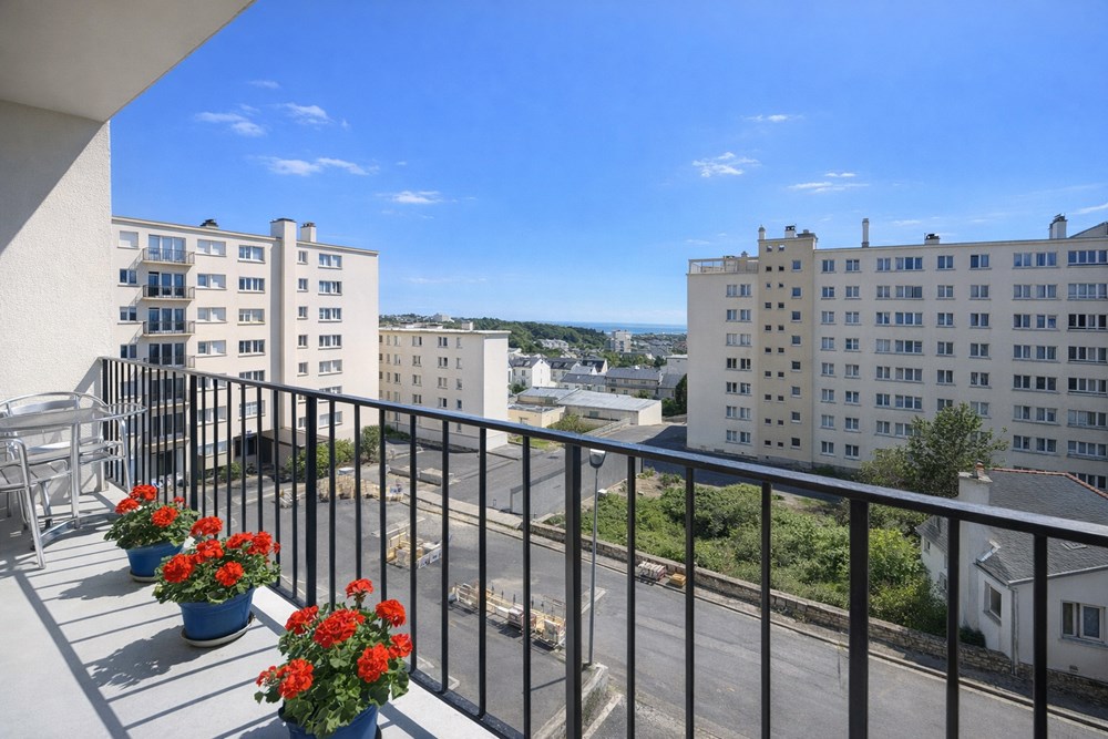 BREST - APPARTEMENT - 63 M2