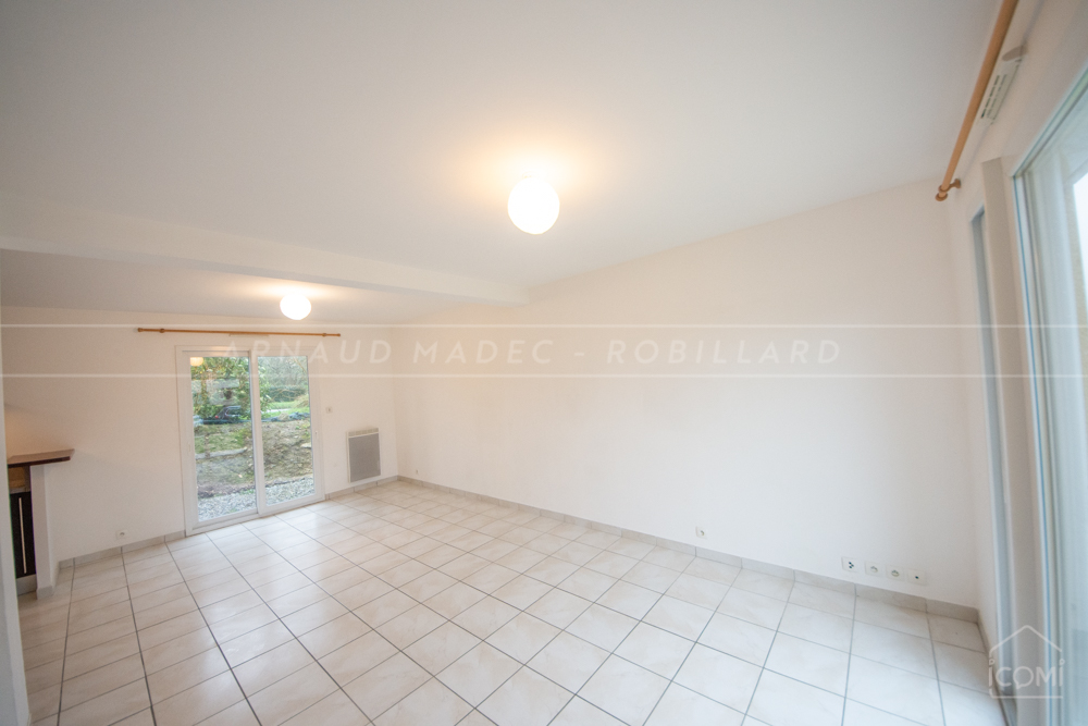MAISON T6 - 5 CHAMBRES - TERRAIN 361 M² - PROXIMITE CENTRE VILLE photo 3