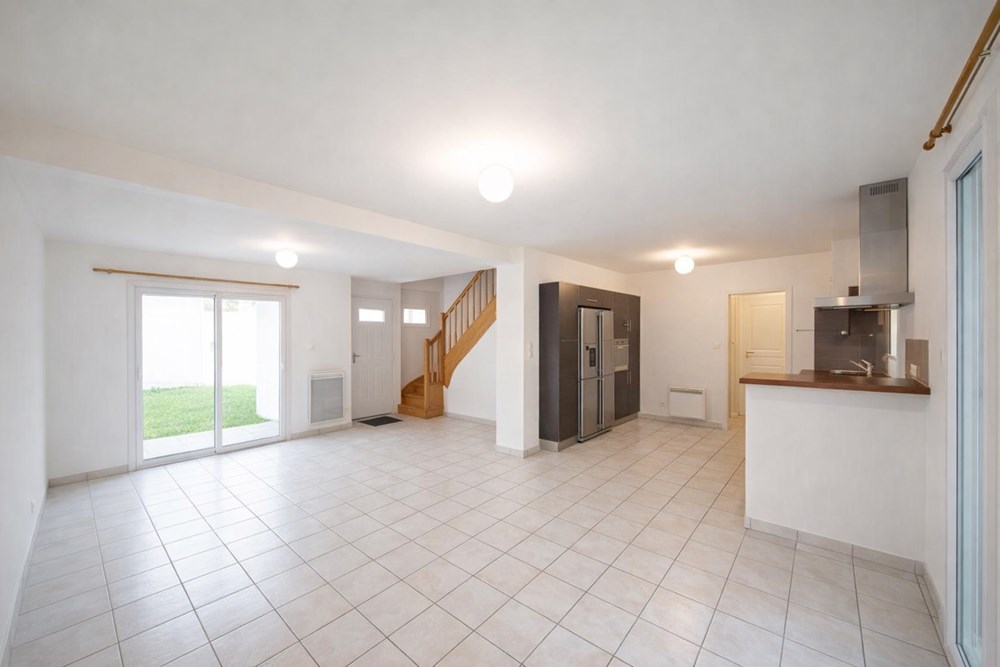 SAINT-RENAN - MAISON - 92 M2 - 6 PIECES photo 2