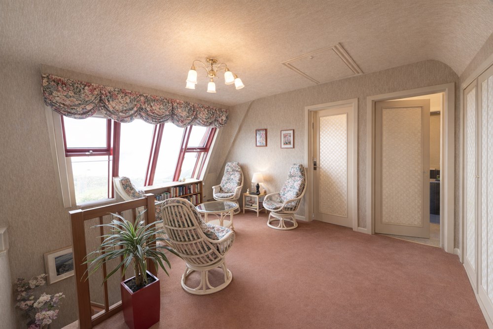 PLOUGASNOU - MAISON - 150 M2 photo 4
