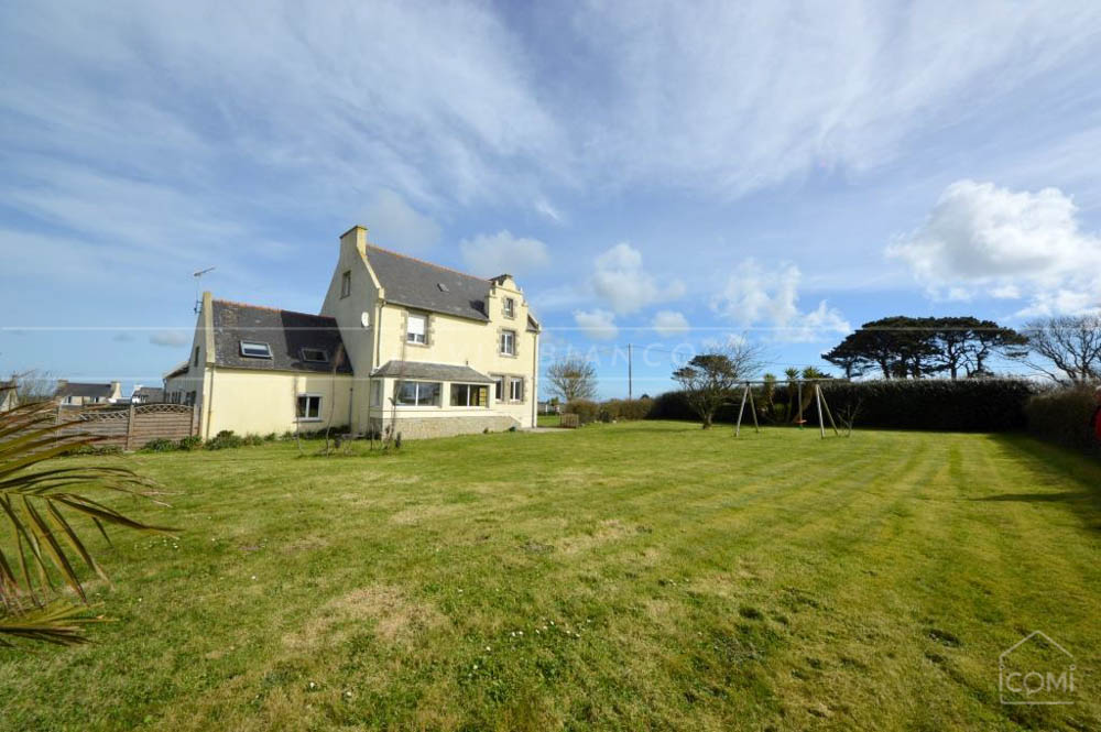 SAINT POL DE LEON - GITES VUE MER 12 CHAMBRES SUR 4000M² DE TERRAIN photo 5