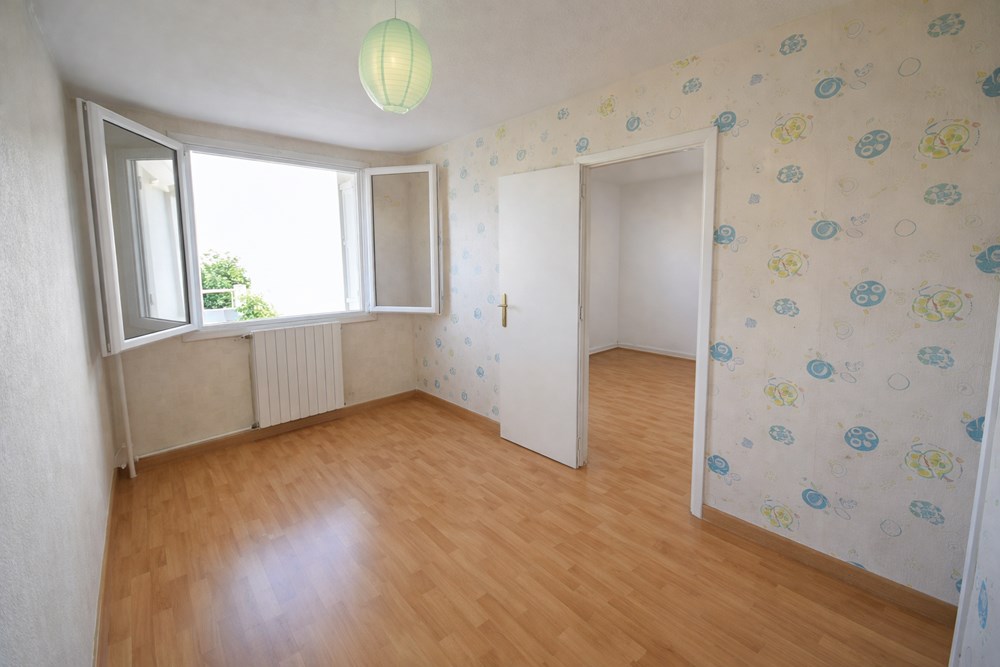 BREST - APPARTEMENT - 66 M2 photo 3